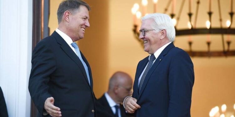 Klaus Iohannis are invitați de seamă! Preşedintele Germaniei, Frank-Walter Steinmeier, primit la Palatul Cotroceni!
