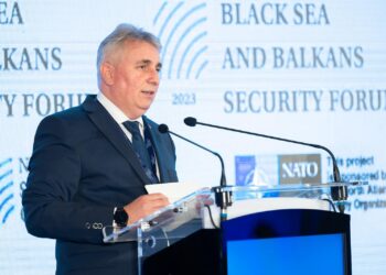 Lucian Bode încearcă timid să atingă din nou subiectul Schengen, după eșecul milenar avut recent: „Principala armă a diplomaţiei trebuie să fie din nou utilizată!”