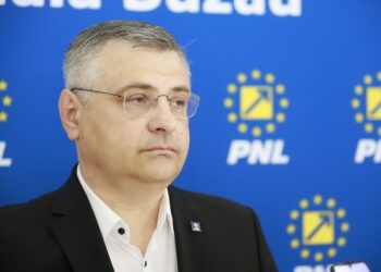 Senatorul Vlad Pufu: „Trebuie să ne gândim la copii, mai ales că e o generație de sacrificiu!”