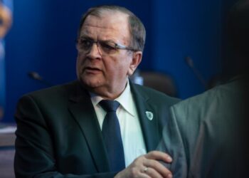 Gheorghe Flutur nu exclude o colaborare cu UDMR-ul în Parlament! Investițiile străine s-au dublat față de acum trei ani, de la 5 la 10 miliarde de euro!