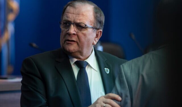 Gheorghe Flutur nu exclude o colaborare cu UDMR-ul în Parlament! Investițiile străine s-au dublat față de acum trei ani, de la 5 la 10 miliarde de euro!