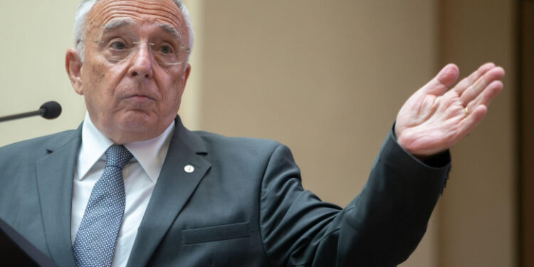 Datoria externă a României a doborât un nou record! BNR, avertisment sumbru pentru țara noastră!