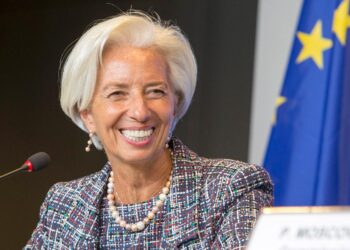 Christine Lagarde: Banca Centrală Europeană va interveni dacă se va înregistra o creştere simultană a salariilor şi a marjelor de profit ale companiilor