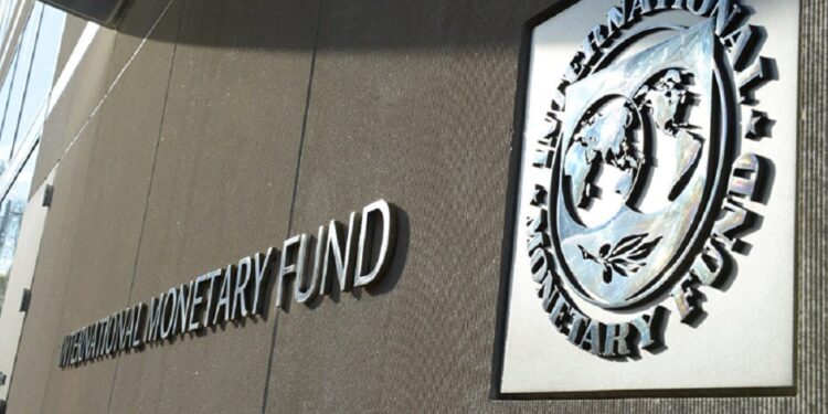 FMI și-a îmbunătăţit estimările privind evoluţia economiei mondiale în acest an!