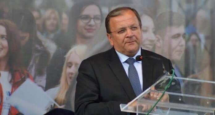 Gheorghe Flutur: „Bugetul Consiliului Județean Suceava este de aproape 200 de milioane de euro, iar 110 milioane de euro merg pe drumuri județene”