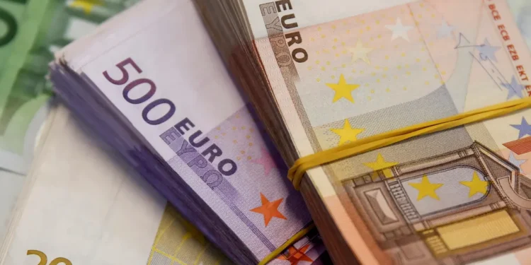 Anunțul secretarului de stat din Ministerul Muncii: Se dau mii de euro!
