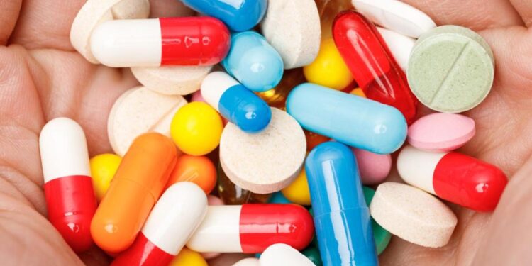 Cererea pentru medicamente vândute online a crescut cu 34% în Europa de Est