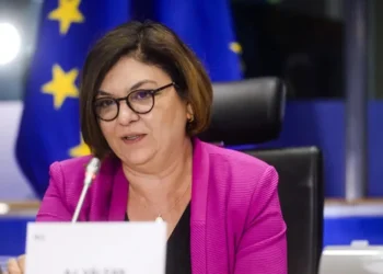 Adina Vălean: România riscă să piardă 300 de milioane de euro pentru finanțarea reabilitării căii ferate Brașov – Sighișoara!