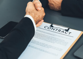 Înțelegerea contractelor de închiriere: Drepturile și responsabilitățile dvs. ca chiriaș