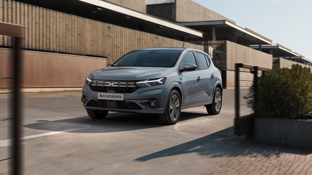 Renault reduce costurile! Patru modele produse în România vor fi făcute acum în Turcia!