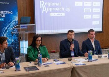 WALDEVAR Energy își îndreaptă privirea către construirea unei fabrici de panouri solare plutitoare în România