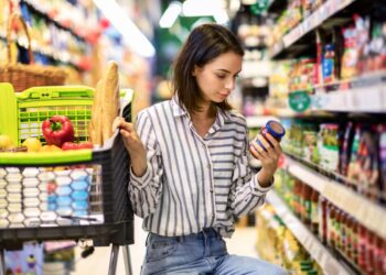 Alertă lansată de Protecția Consumatorilor: la ce produse trebuie să fie atenți clienții