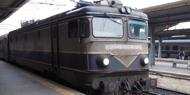 ARF va primi 204 milioane de euro, fonduri europene nerambursabile, pentru înlocuirea locomotivelor vechi