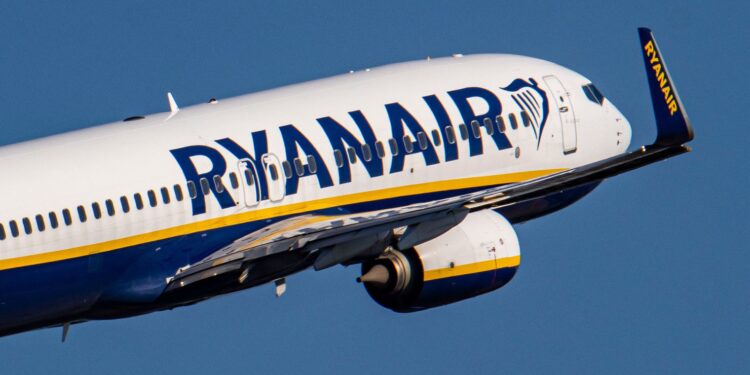 Ryanair, extrem de nemulțumită de majorarea taxelor de la Aeroportul Iași