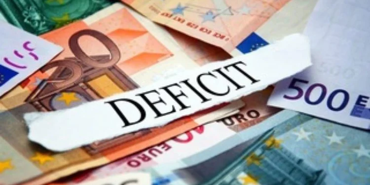 România a încheiat primul trimestru al anului cu un deficit de 2,06% din PIB
