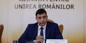 AUR promite să crească salariul minim la 5000 de lei. Cine ar câștiga dacă s-ar bate partidul lui Simion cu cifrele?