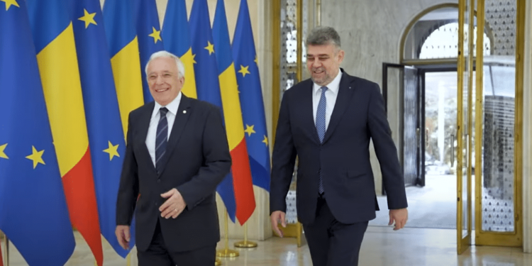 Mugur Isărescu: Cu un grad de îndatorare de peste 50%, înghețarea salariilor devine necesară