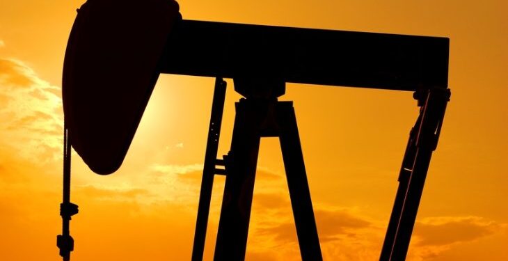 INS: Producția de țiței a României a scăzut cu 3,4%, în T1