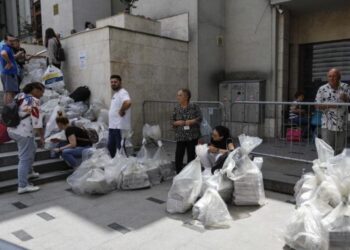 Țară bananieră! Alegerile se fură iar la urne. Vin vremuri grele