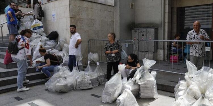 Țară bananieră! Alegerile se fură iar la urne. Vin vremuri grele