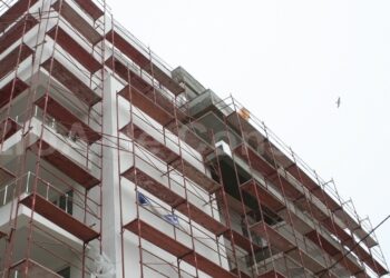 Ansamblu rezidențial de blocuri de 9 etaje, pe strada Madrid!