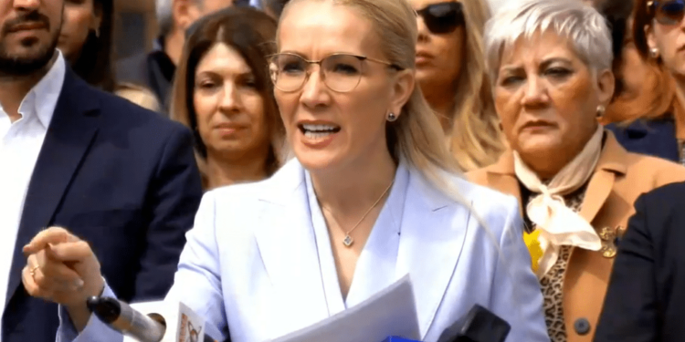 Ramona Bruynseels despre eliminarea lui Șoșoacă: „România, sub asediu! Mișcările patriotice, eliminate pe rând de ocultă.”