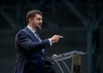 Europarlamentarul Claudiu Târziu (AUR): Strategia noastră este să începem RECONSTRUCȚIA ROMÂNIEI. Recuperarea resurselor naturale, printre cele cinci priorități care trebuie să stea la baza unei guvernări AUR