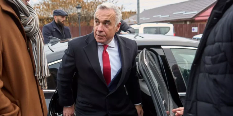 The Economist: Călin Georgescu ar putea fi exclus de la alegerile prezidențiale 2025, dar motivele votului românilor rămân