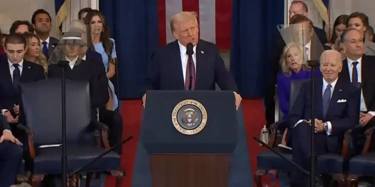 Donald Trump a depus jurământul în funcția de președinte al Statelor Unite ale Americii: „Epoca de Aur a Americii începe acum”