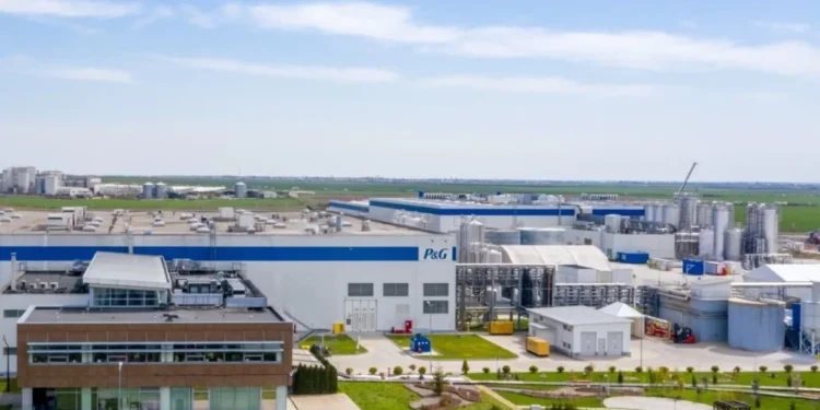P&G a pompat 18,3 milioane de euro în compania care produce detergenți și produse pentru păr în România
