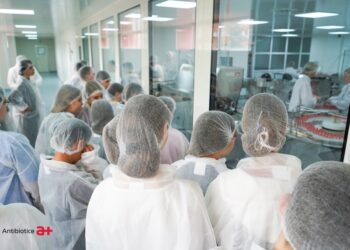 Antibiotice Iași Lansează un Proiect Inovator pentru Pregătirea Noii Generații de Specialiști în Industria Farmaceutică