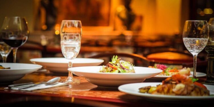 Cum să Optimizezi Costurile într-un Restaurant Fără a Sacrifica Calitatea Serviciilor