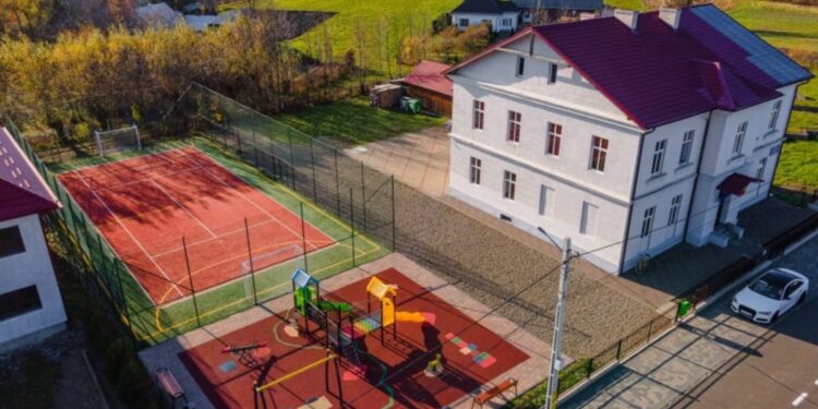 Cum să crești valoarea unui proiect imobiliar prin integrarea terenurilor sportive