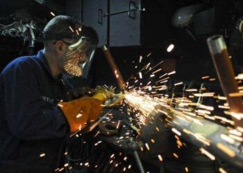 Industria pierdută: Cum au dispărut sectoare întregi din economia României