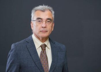 Senatorul AUR Petrișor Peiu avertizează: „guvernul riscă să arunce țara într-o criză energetică totală”