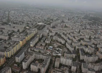 Peste 700 de blocuri din Bucureşti, fără căldură şi apă caldă