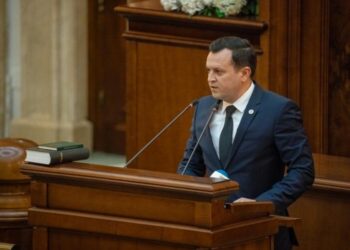 George Simion, liderul suveraniștilor, favorit în primul tur al alegerilor prezidențiale