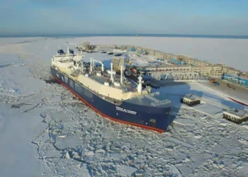 A intrat în vigoare interzicerea re-exporturilor de LNG din Rusia impusă de UE
