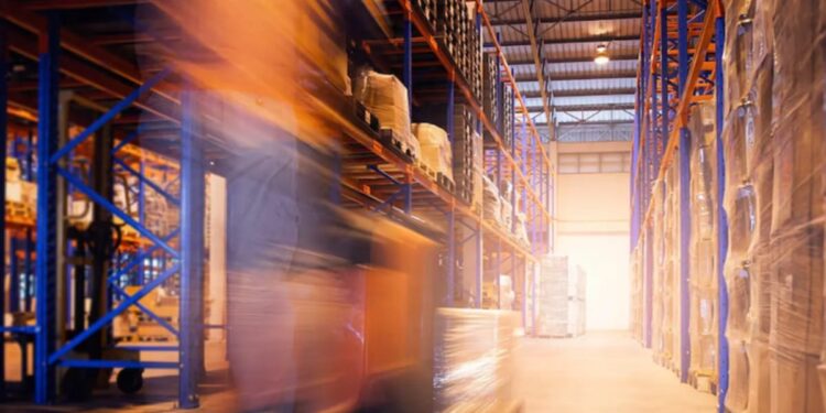 Cum te diferențiezi ca distribuitor mic pentru retaileri mari