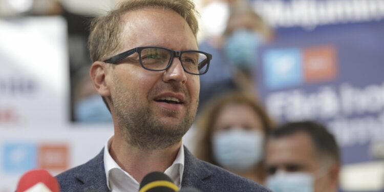 Neamțul Dominik Fritz vrea să taie sporurile tuturor românilor, ca firmele să o ducă mai bine!