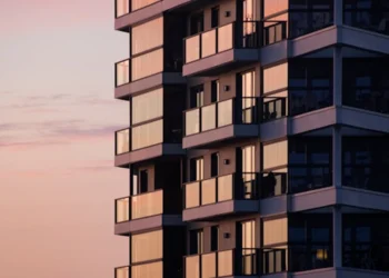 Care sunt proiectele din București cu apartamente cu TVA de 9% care pot fi cumpărate până la 1 august?