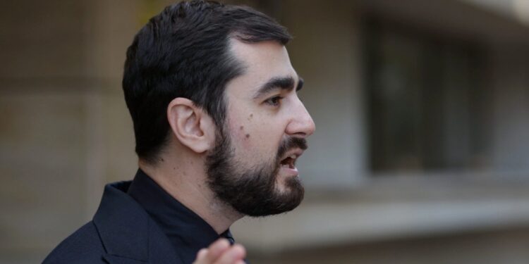 Claudiu Năsui (USR) critică Guvernul Bolojan: Proiectul privind Pilonul II este o expropriere lentă și mascată