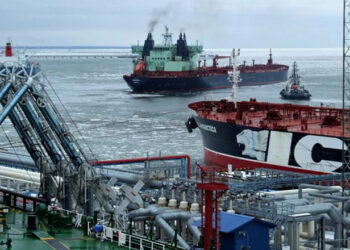 Lovituri succesive asupra unui port petrolier din Rusia: impact major în sectorul energetic
